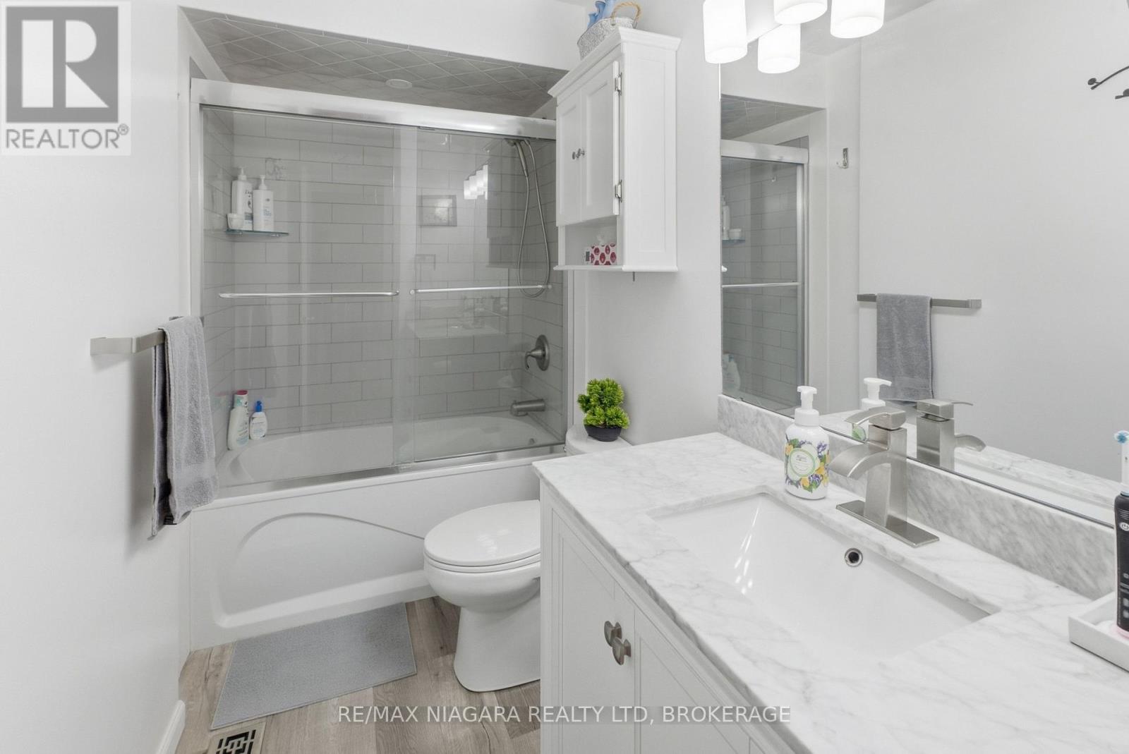 106 St. Augustine Drive, St. Catharines (Secord Woods), Ontario  L2P 3W9 - Photo 24 - X14102546