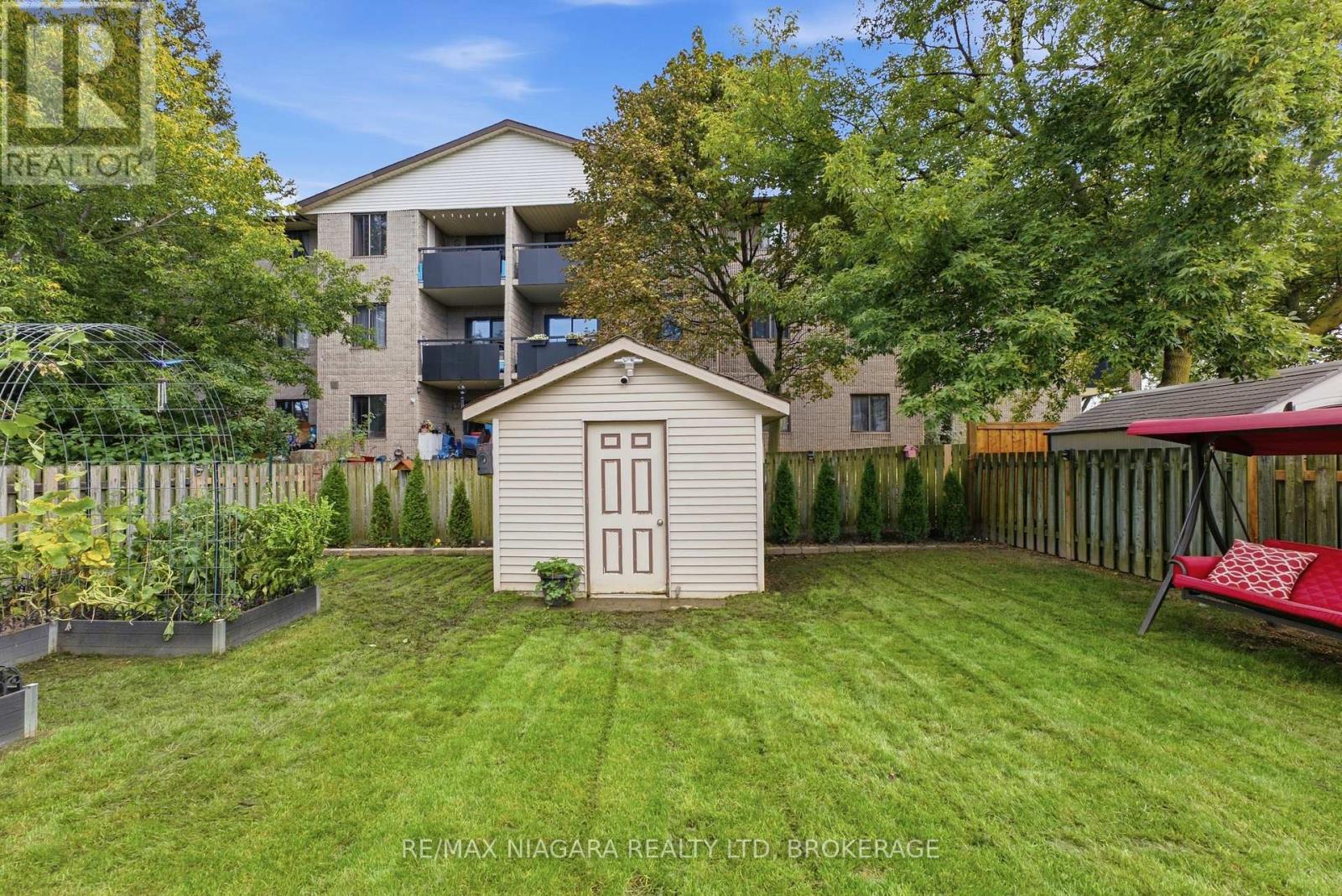 106 St. Augustine Drive, St. Catharines (Secord Woods), Ontario  L2P 3W9 - Photo 33 - X14102546