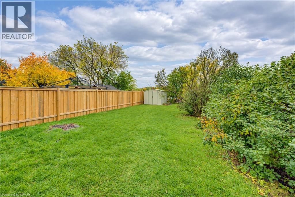 62 The Country Way, Kitchener, Ontario  N2E 2K8 - Photo 32 - 40870672