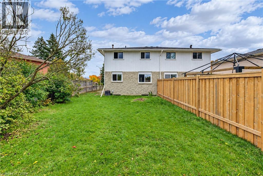 62 The Country Way, Kitchener, Ontario  N2E 2K8 - Photo 33 - 40870672