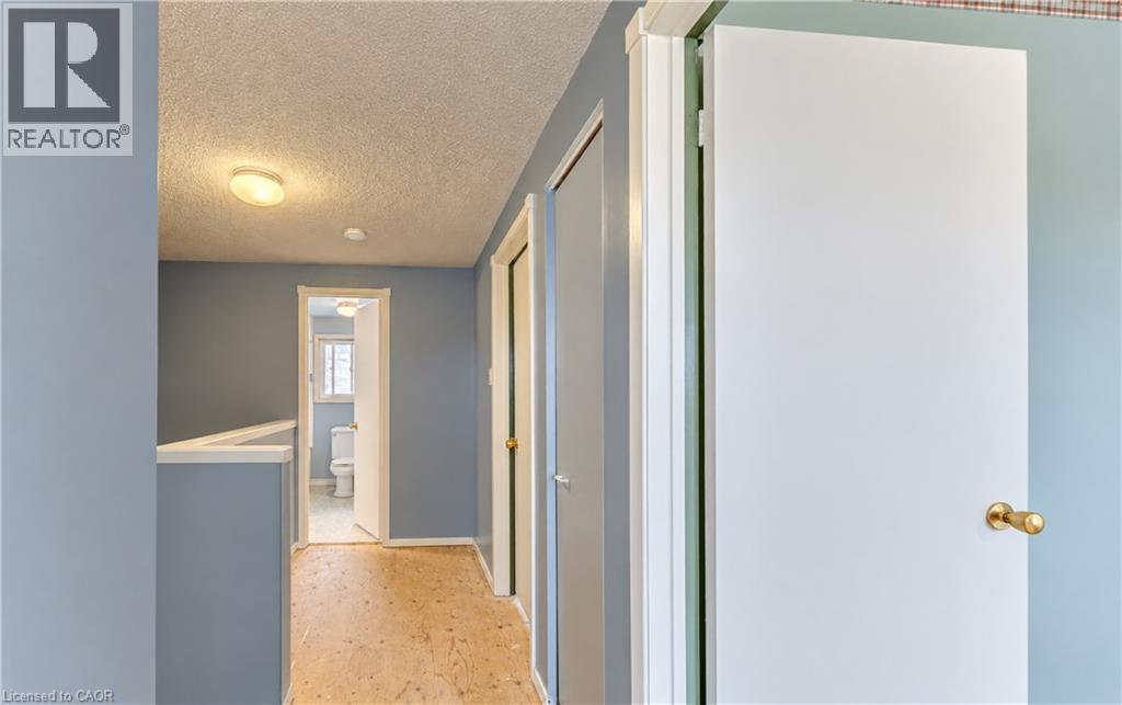 62 The Country Way, Kitchener, Ontario  N2E 2K8 - Photo 27 - 40870672
