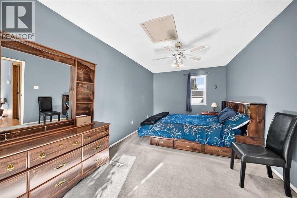 7312 36 Avenue NW, Calgary, Alberta  T3B 1T8 - Photo 12 - A2353417