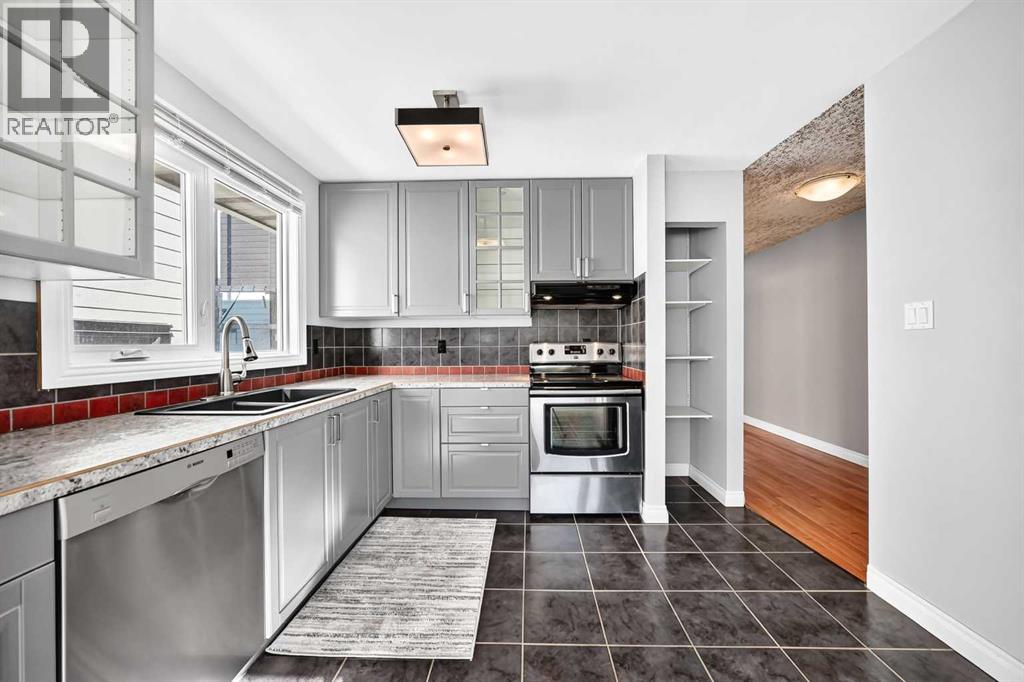 7312 36 Avenue NW, Calgary, Alberta  T3B 1T8 - Photo 26 - A2353417