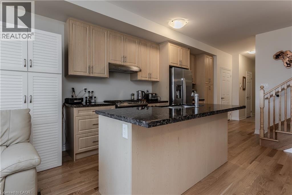 1402 Almonte Drive, Burlington, Ontario  L7P 0V8 - Photo 7 - 40872578