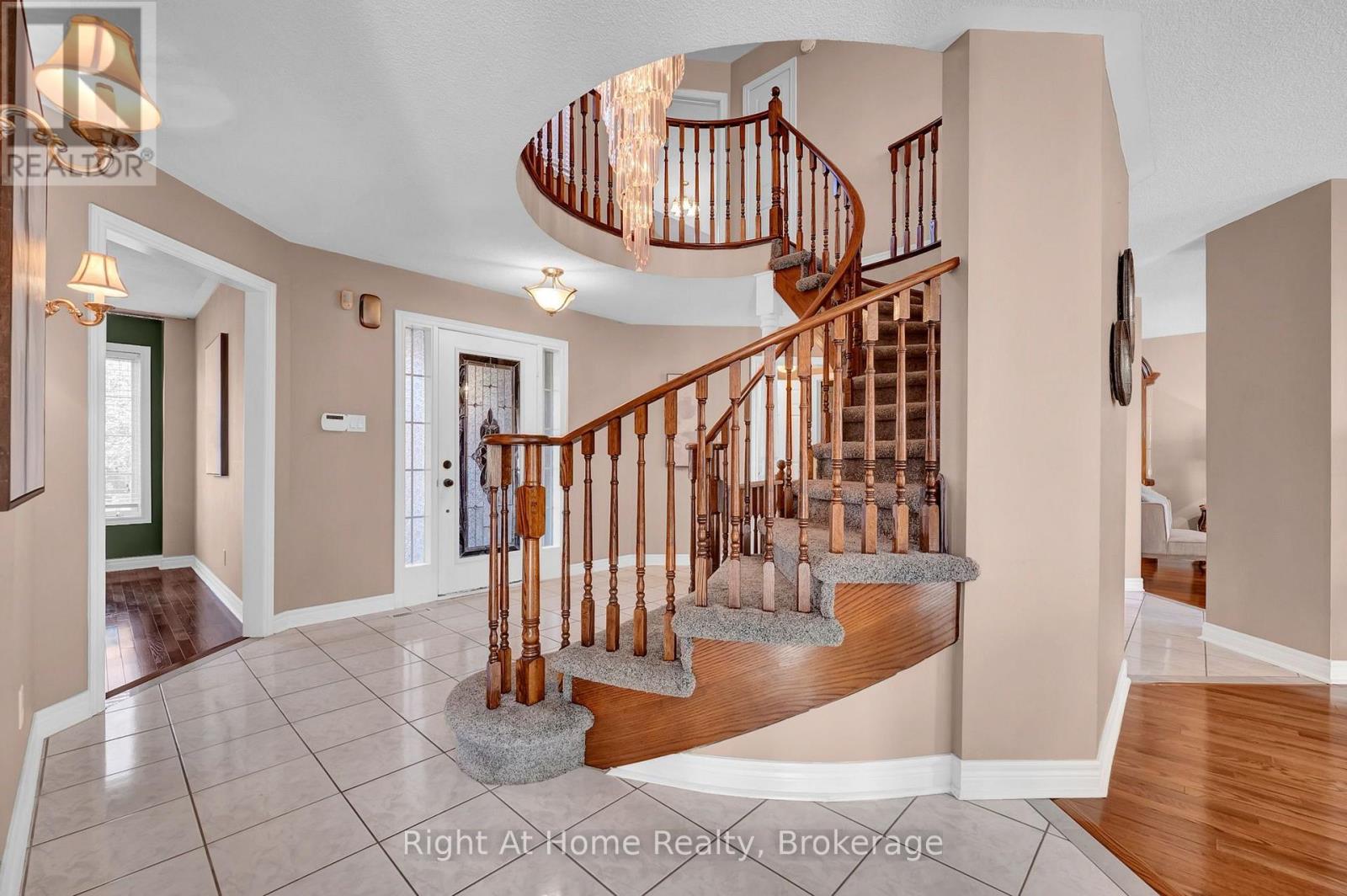 47 Welsh Street, Ajax, Ontario  L1T 4A4 - Photo 23 - E14102346