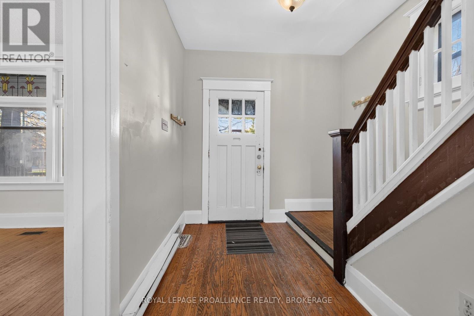 558 Brock Street, Kingston, Ontario  K7L 1V2 - Photo 4 - X14102600