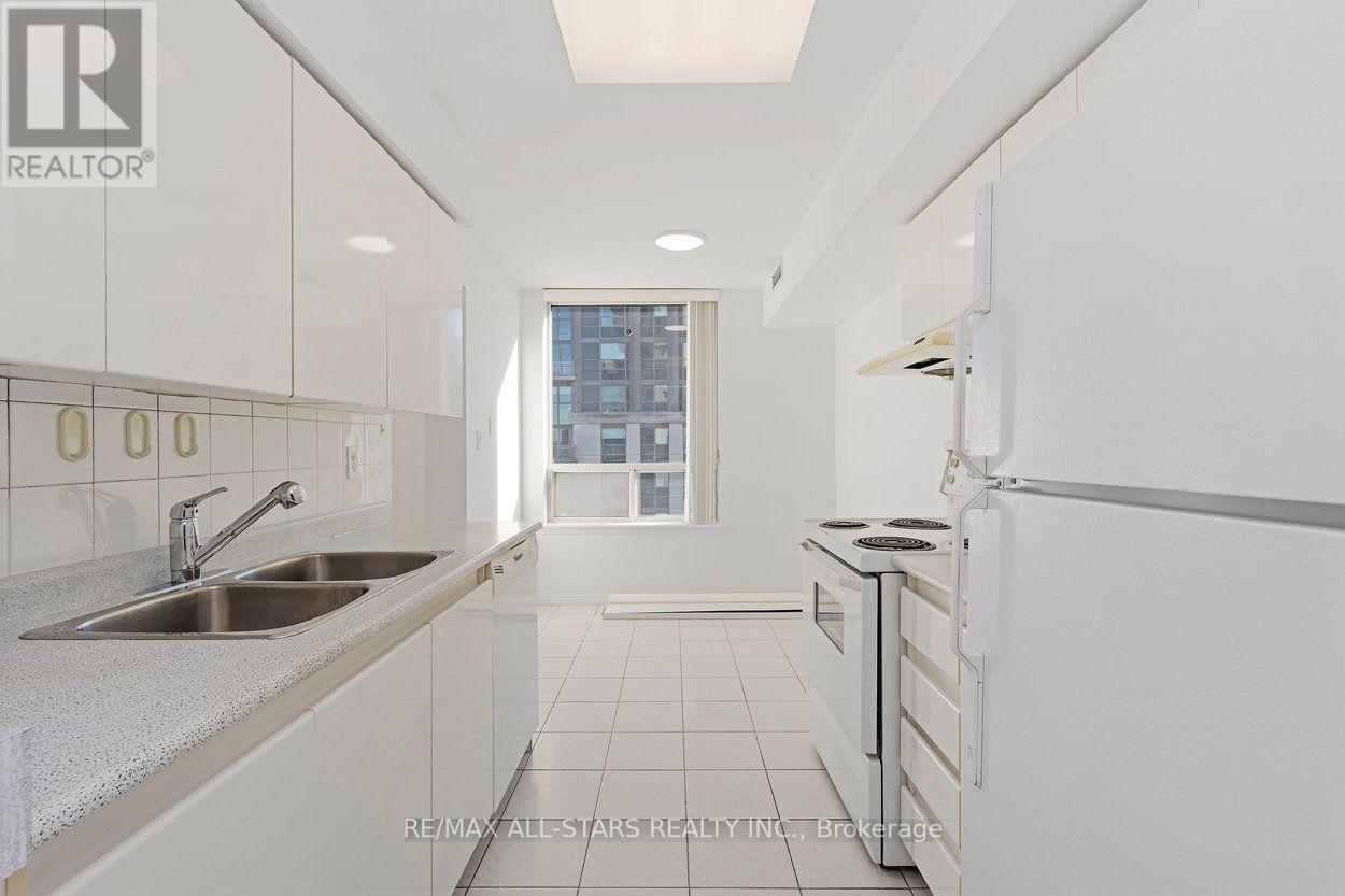 1505 - 18 Hillcrest Avenue, Toronto, Ontario  M2N 6T5 - Photo 14 - C14102352