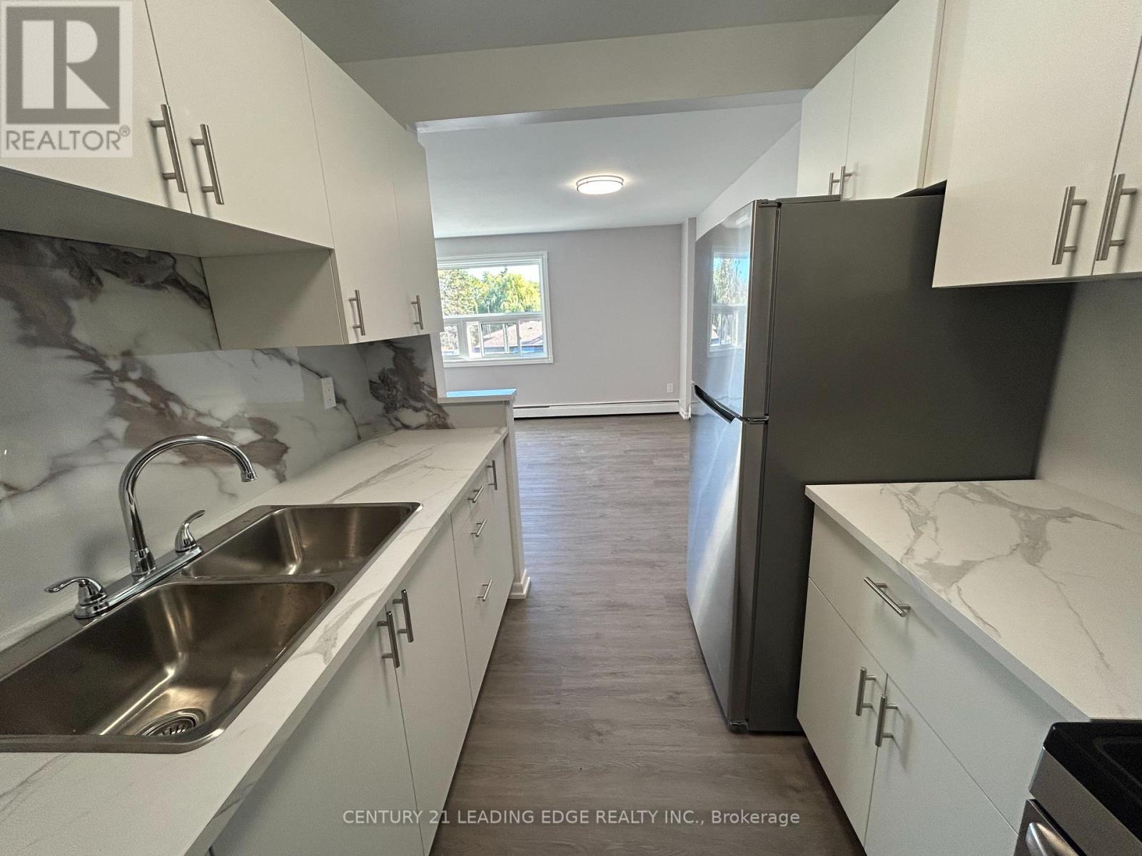 3 - 6311 Yonge Street, Toronto, Ontario  M2M 3X7 - Photo 5 - C14102422
