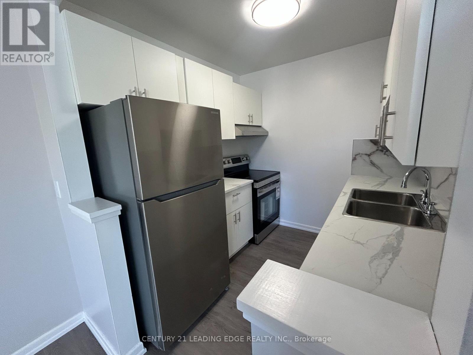 3 - 6311 Yonge Street, Toronto, Ontario  M2M 3X7 - Photo 6 - C14102422
