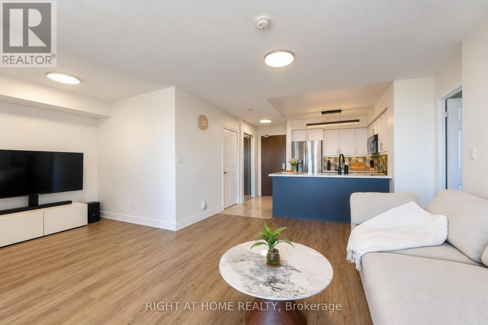 2022 - 35 Hollywood Avenue, Toronto, Ontario  M2N 0A9 - Photo 15 - C14102474