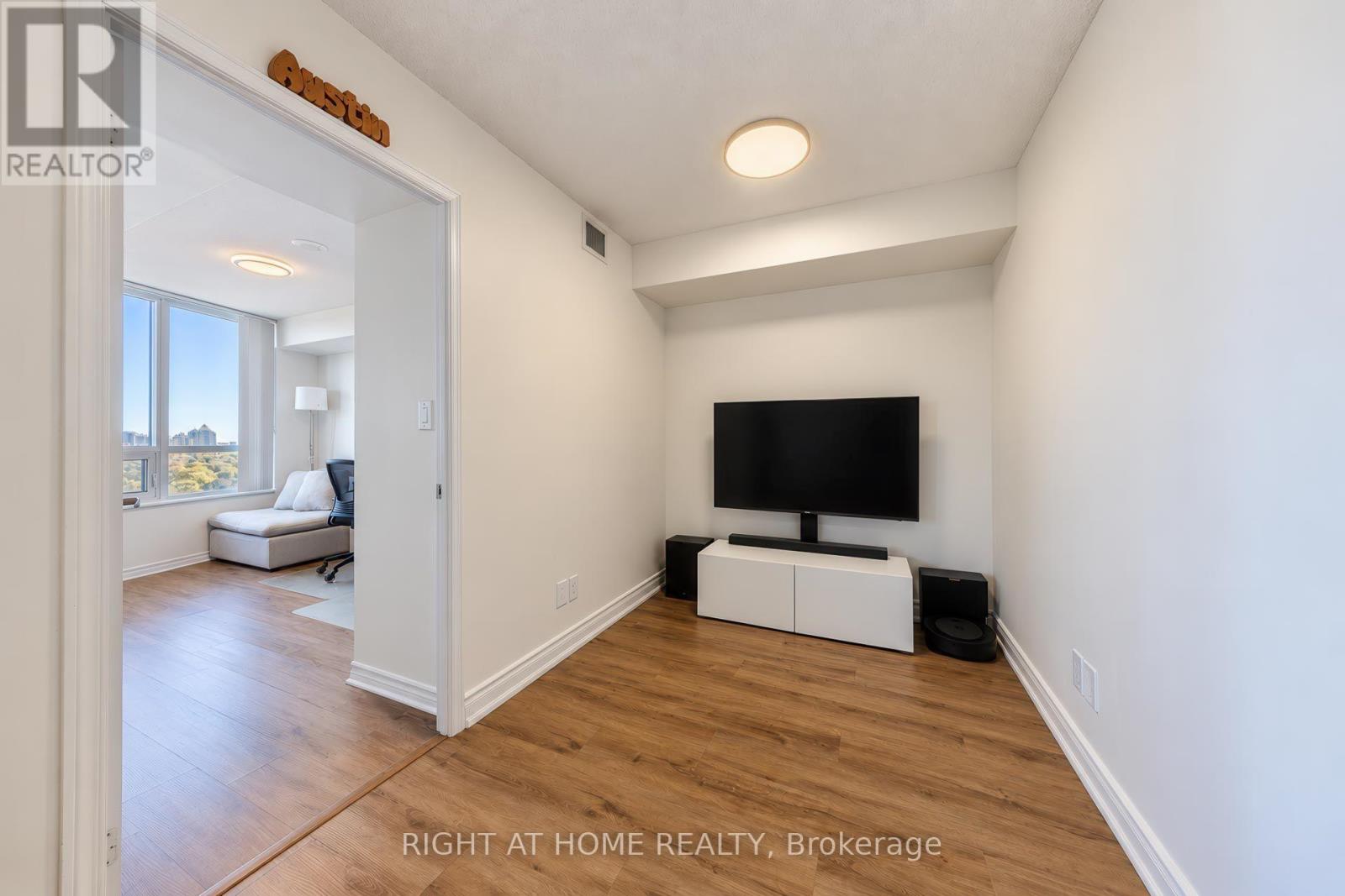 2022 - 35 Hollywood Avenue, Toronto, Ontario  M2N 0A9 - Photo 18 - C14102474
