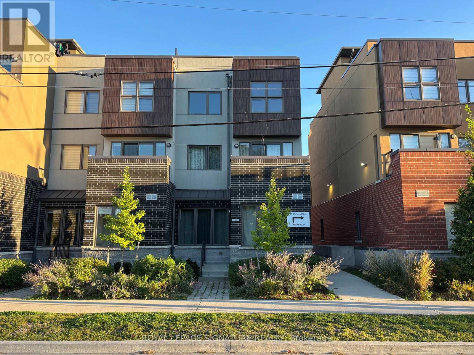 1B CLINTWOOD GATE, Toronto, Ontario