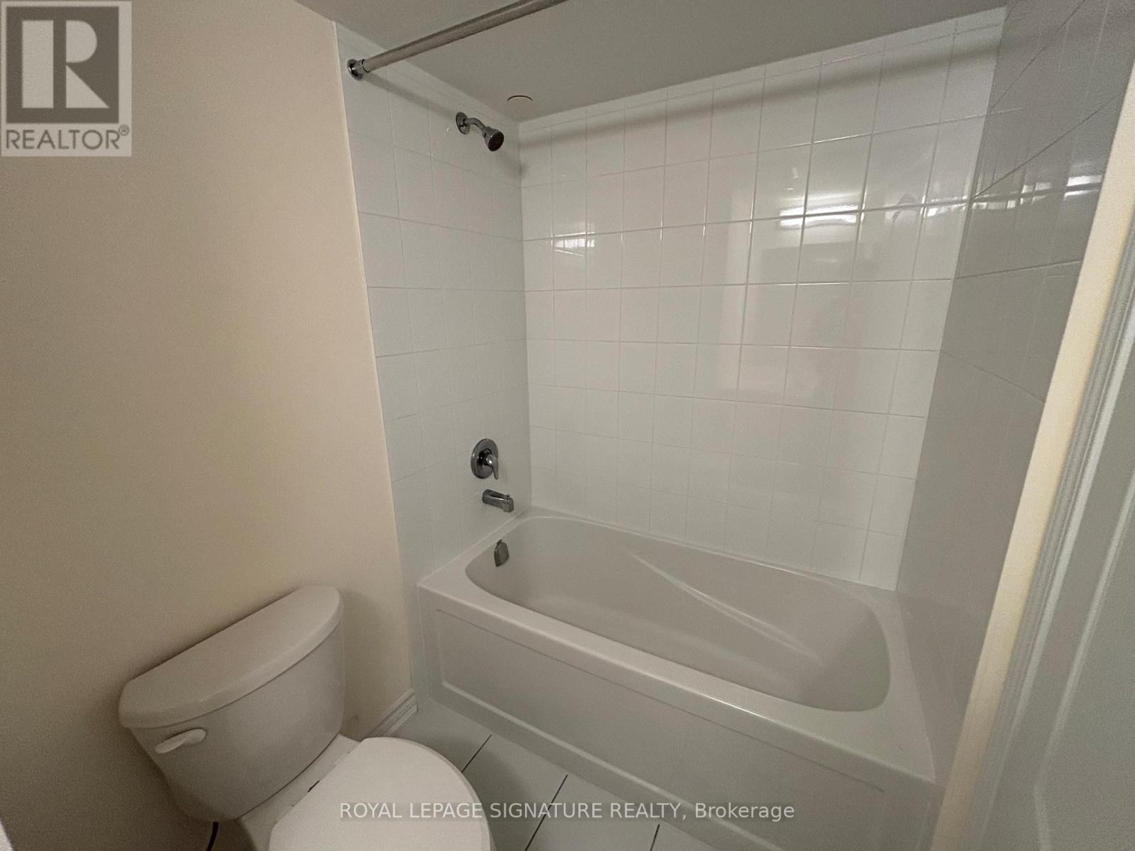 1b Clintwood Gate, Toronto, Ontario  M3A 0A8 - Photo 14 - C14102486