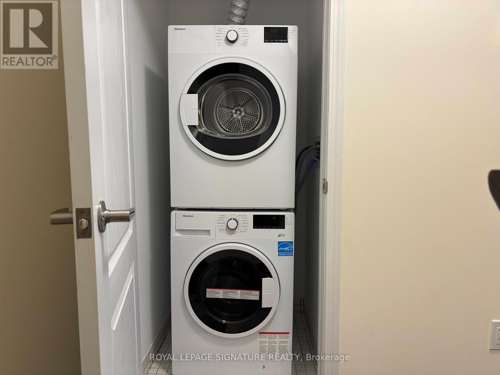 1b Clintwood Gate, Toronto, Ontario  M3A 0A8 - Photo 7 - C14102486