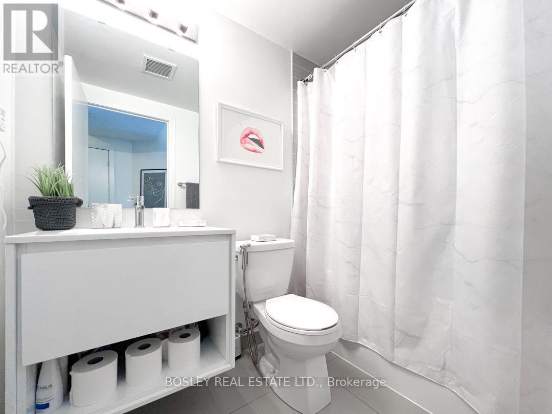 2907 - 159 Wellesley Street E, Toronto, Ontario  M4Y 0H5 - Photo 11 - C14102494