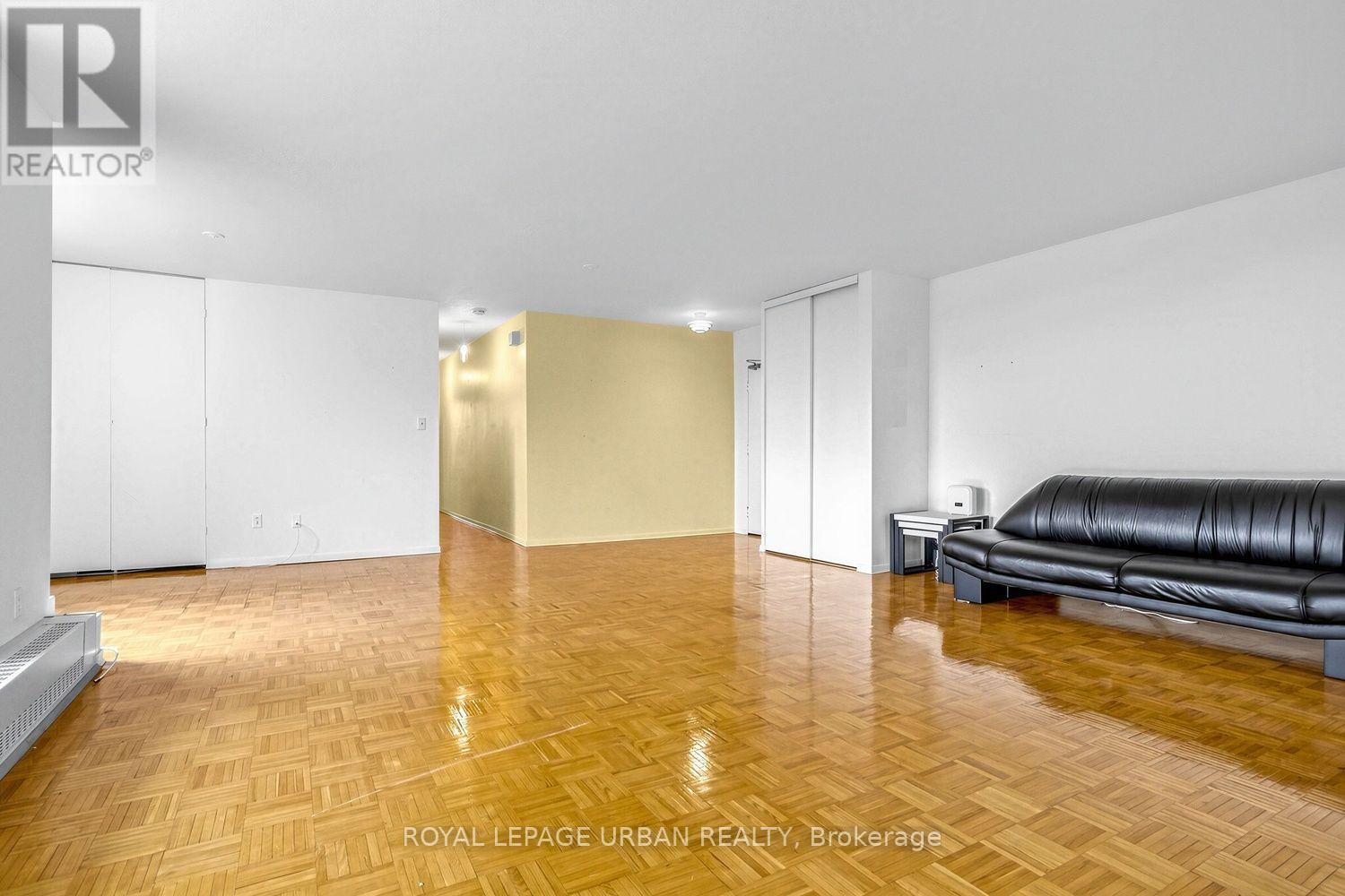 403 - 60 Pavane Linkway, Toronto, Ontario  M3C 1A1 - Photo 9 - C14102514