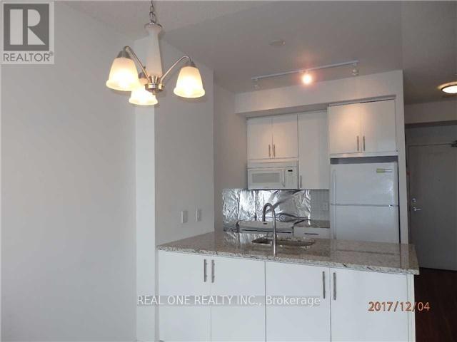 2203 - 70 Forest Manor Road, Toronto, Ontario  M2J 0A9 - Photo 6 - C14102592