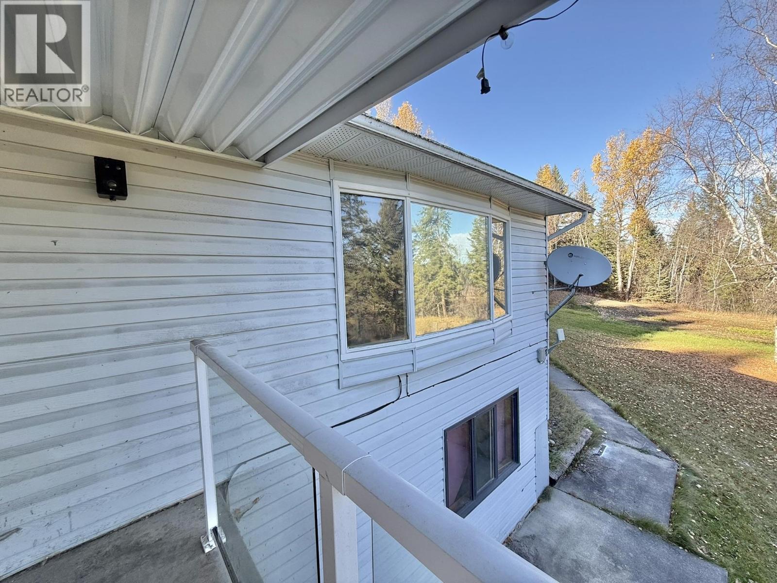 1288 West Fraser Road, Quesnel, British Columbia  V2J 6J1 - Photo 2 - R3176915
