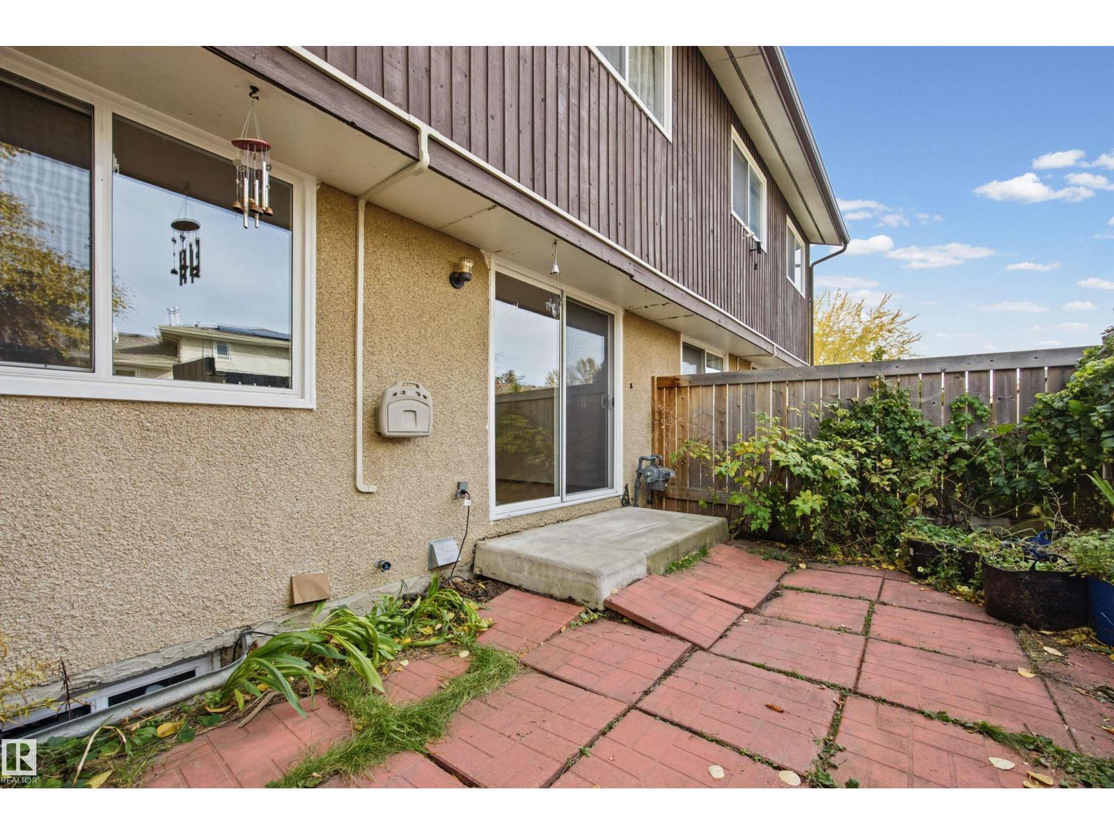 2744 105 St NW, Edmonton, Alberta T6J 4J3 - Photo 6 - E4513493