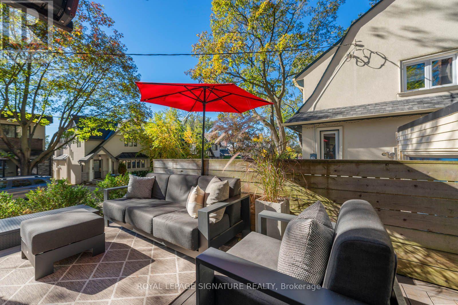 36 Duart Park Road, Toronto, Ontario  M4E 1J2 - Photo 5 - E14102388