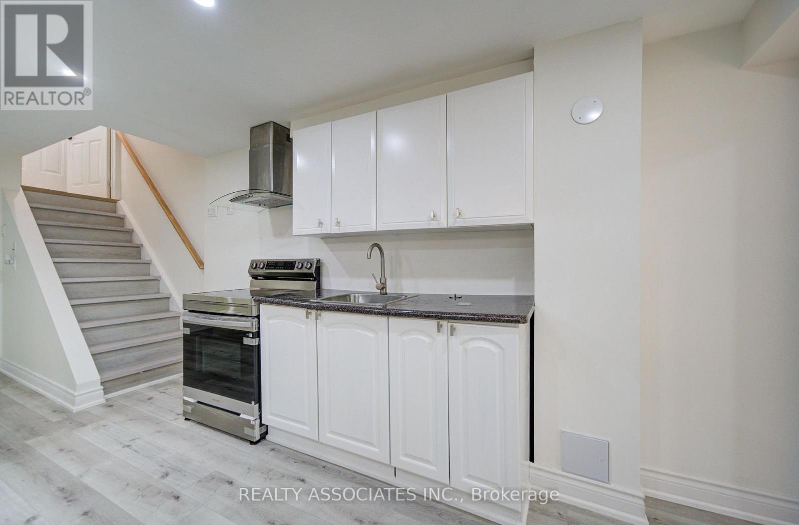71 Highhill Drive, Toronto, Ontario  M1T 1N8 - Photo 36 - E14102476