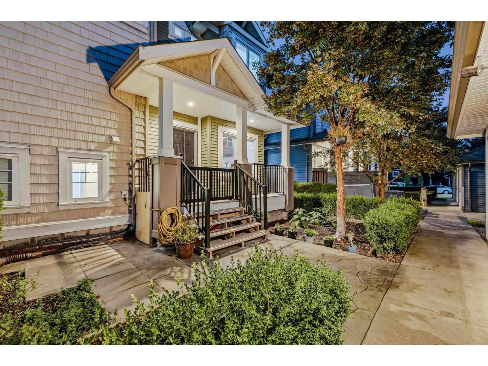 B3 19292 72a Avenue, Surrey, British Columbia  V4N 5Y3 - Photo 4 - R3176903