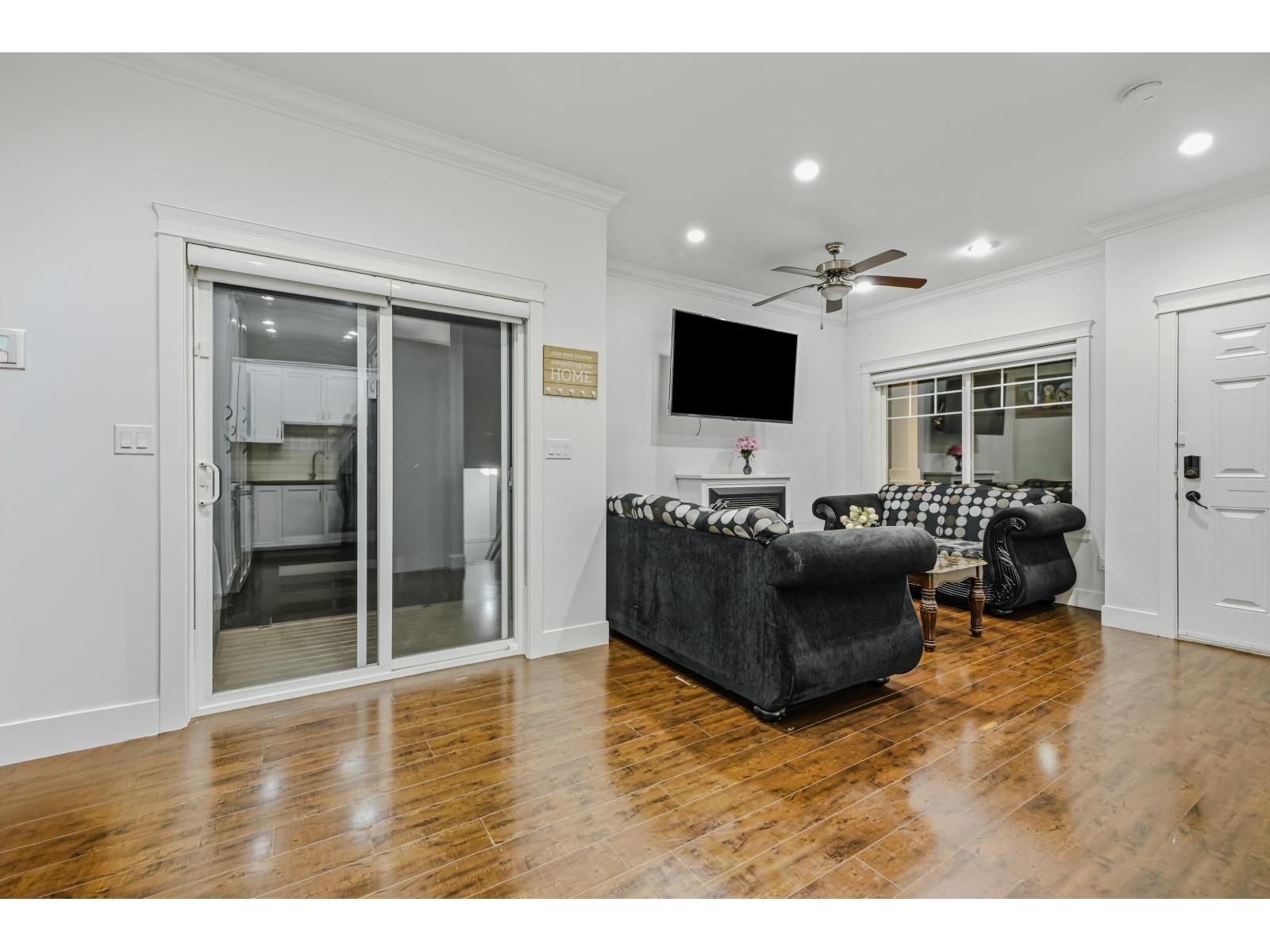 B3 19292 72a Avenue, Surrey, British Columbia  V4N 5Y3 - Photo 15 - R3176903