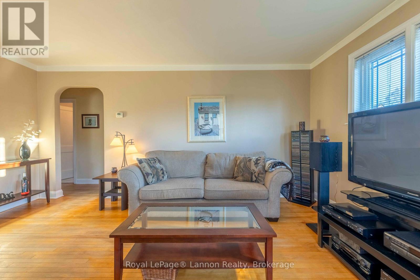 349 Algoma Street N, Thunder Bay, Ontario  P7A 5B4 - Photo 2 - X14102366