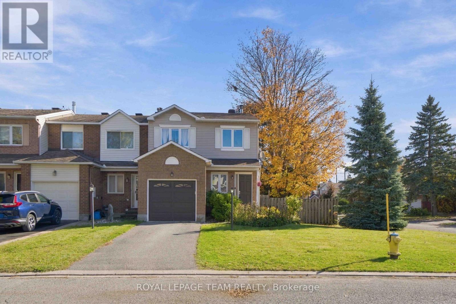 62 Springwater Drive, Ottawa, Ontario  K2M 1X6 - Photo 1 - X14102462