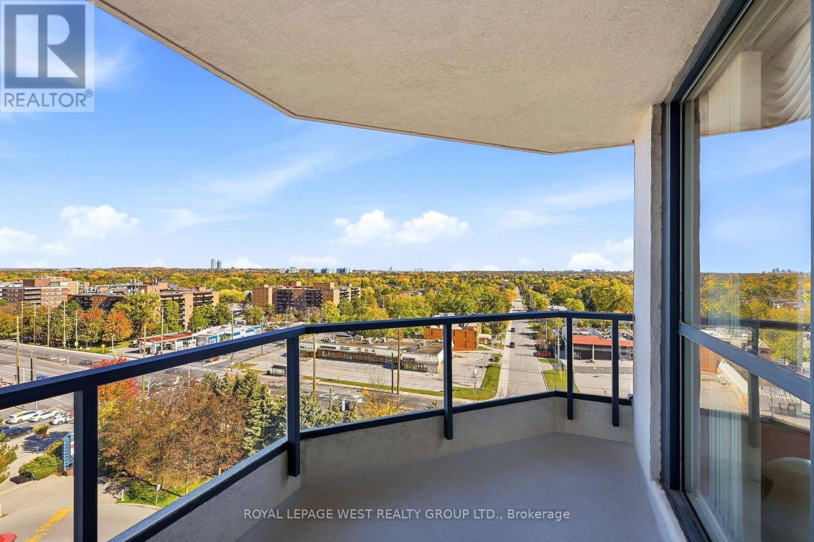 940 - 7300 Yonge Street, Vaughan (Crestwood-Springfarm-Yorkhill), Ontario  L4J 7Y5 - Photo 12 - N14102350