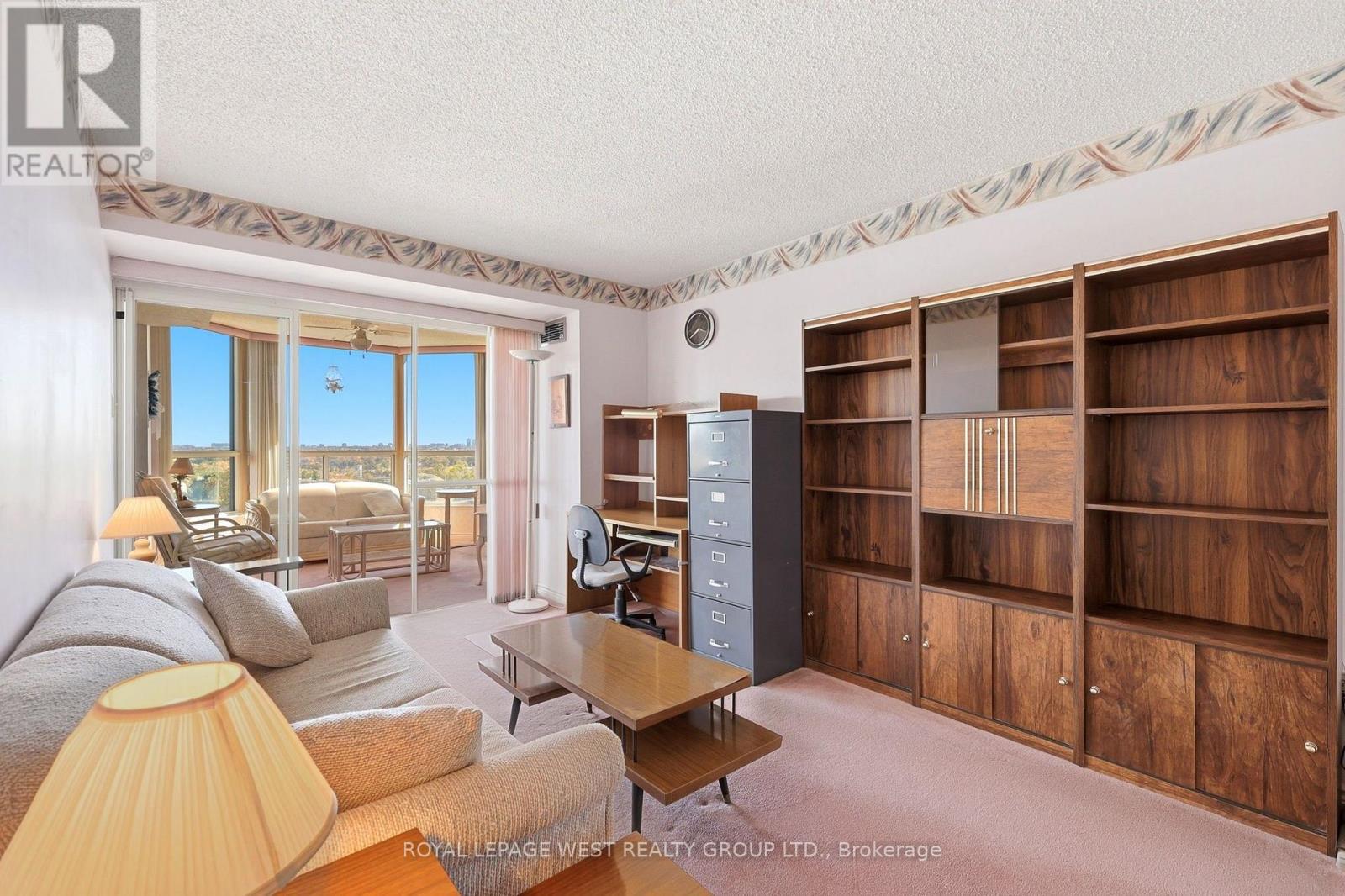 940 - 7300 Yonge Street, Vaughan (Crestwood-Springfarm-Yorkhill), Ontario  L4J 7Y5 - Photo 9 - N14102350