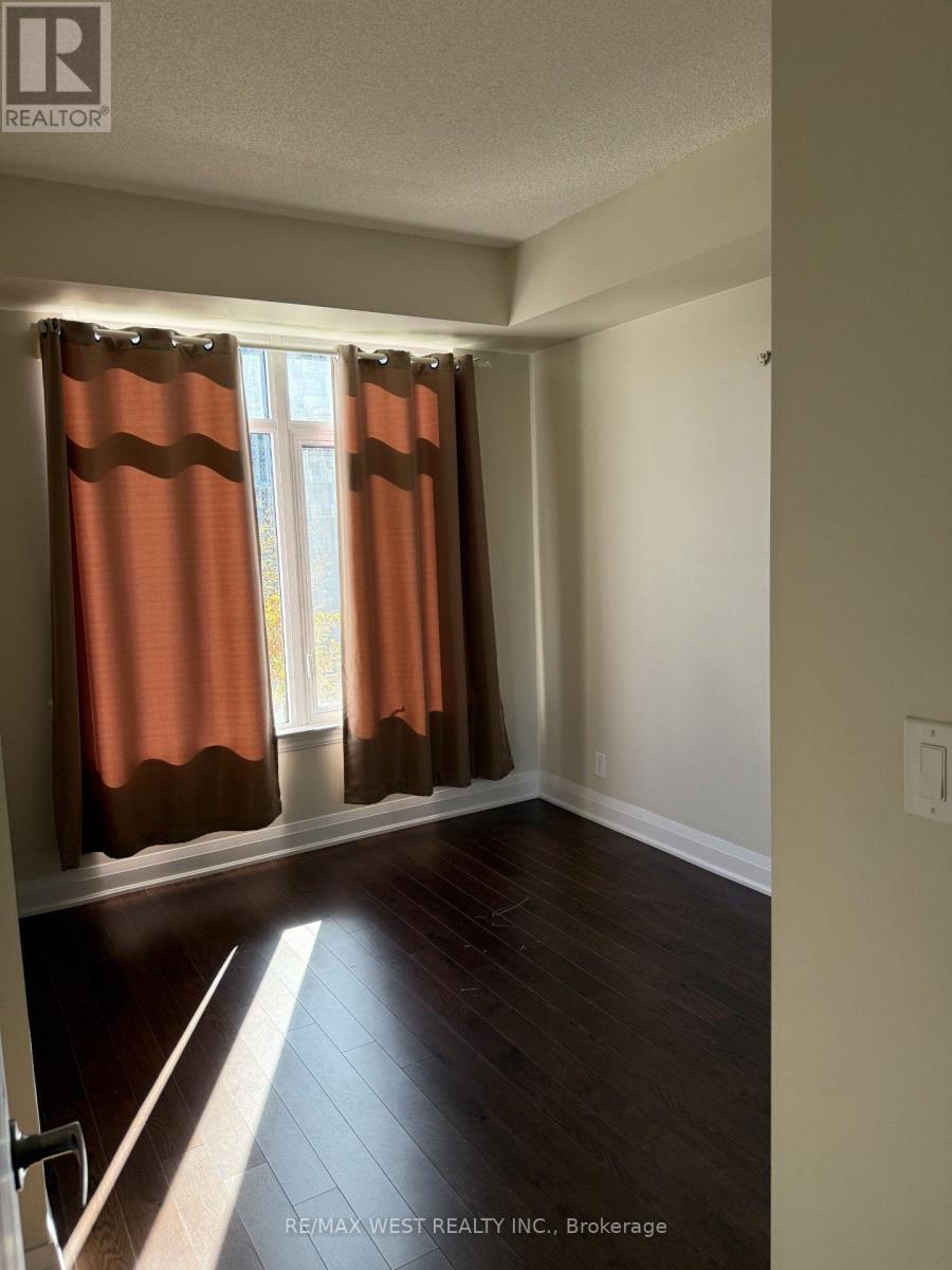217 - 12 Woodstream Boulevard, Vaughan, Ontario  L4L 8C3 - Photo 9 - N14102434
