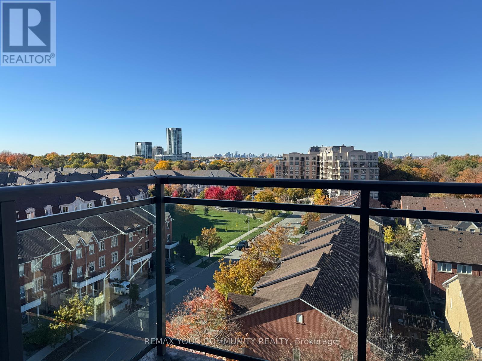 827 - 120 Dallimore Circle, Toronto, Ontario  M3C 4J1 - Photo 4 - C14096750