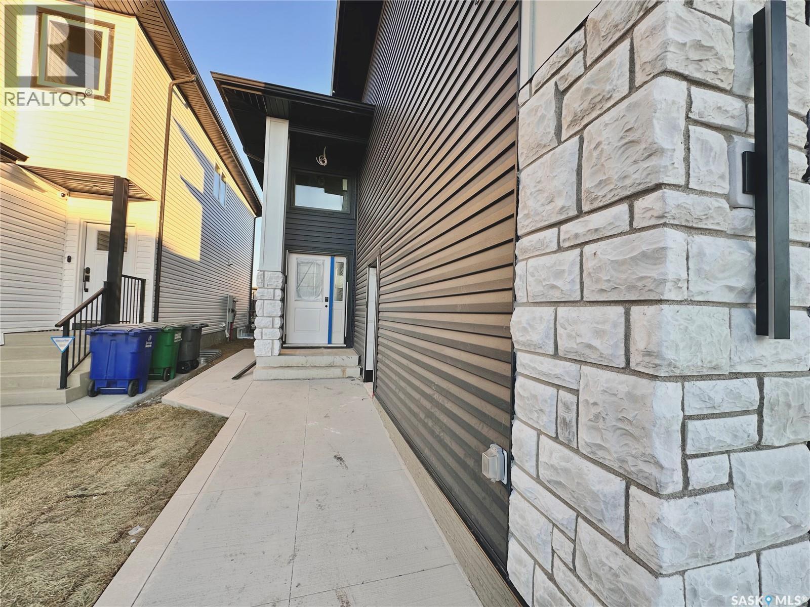 843 Nightingale Road, Saskatoon, Saskatchewan  S7L 7R4 - Photo 4 - SK051611