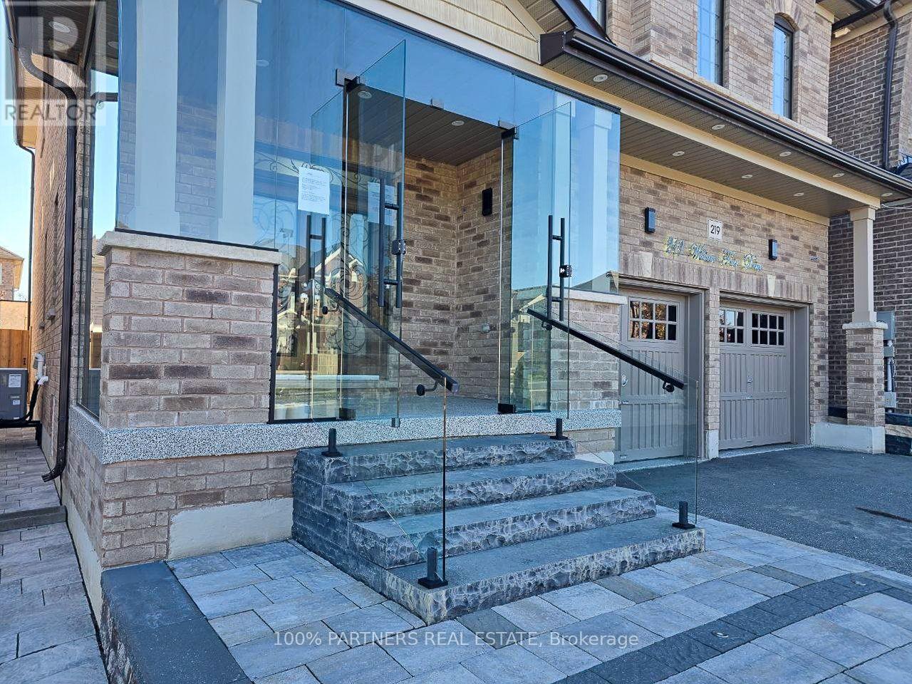 219 William Fair Drive, Clarington, Ontario  L1C 4A6 - Photo 4 - E14100598
