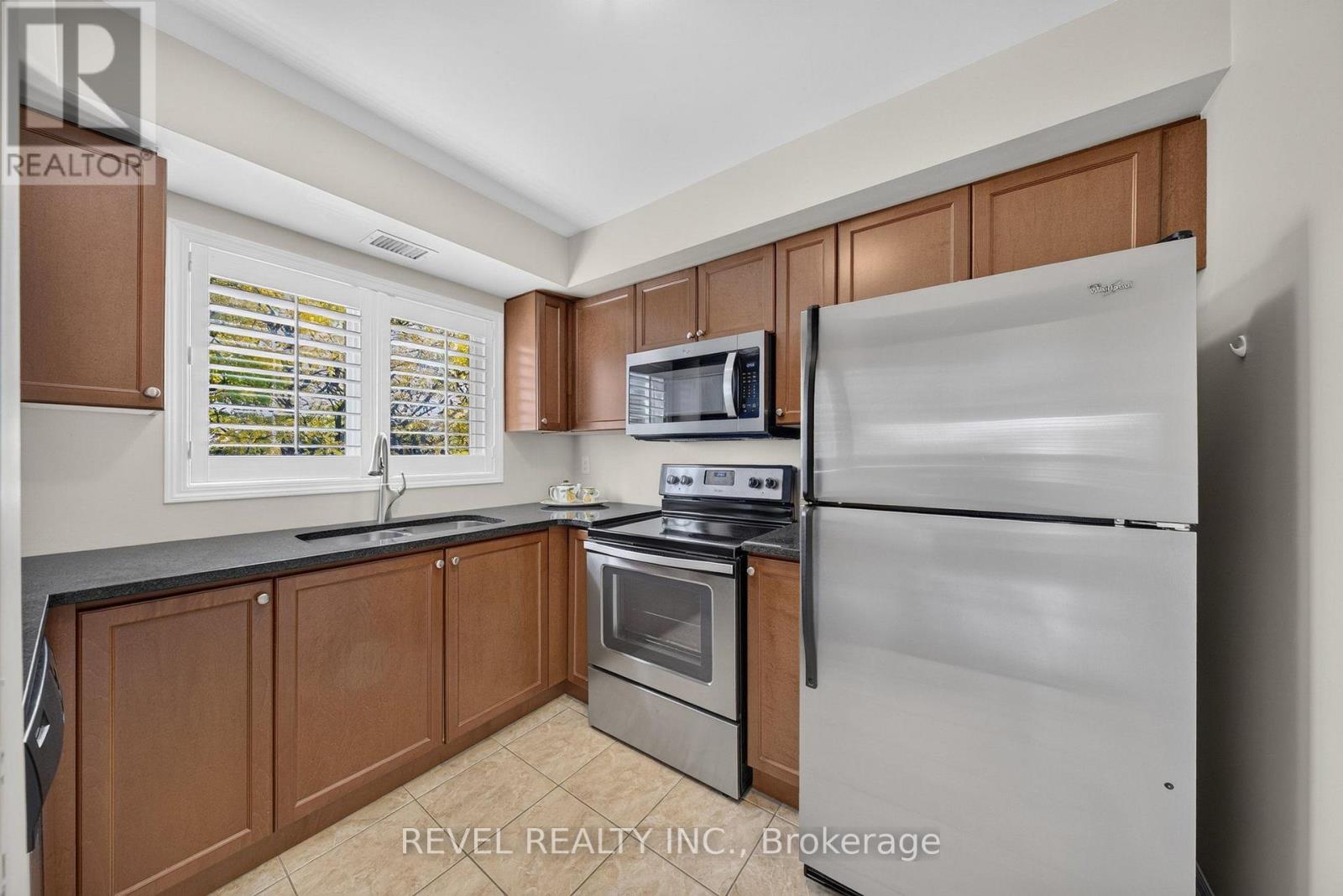 209 - 1045 Nadalin Heights, Milton, Ontario  L9T 8R5 - Photo 13 - W14102362