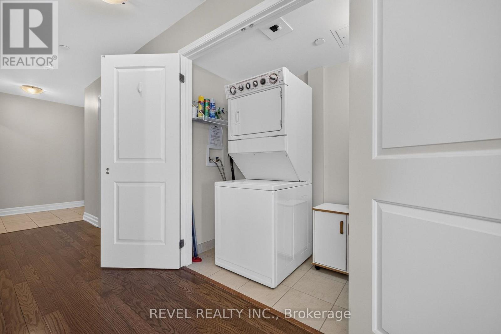 209 - 1045 Nadalin Heights, Milton, Ontario  L9T 8R5 - Photo 26 - W14102362