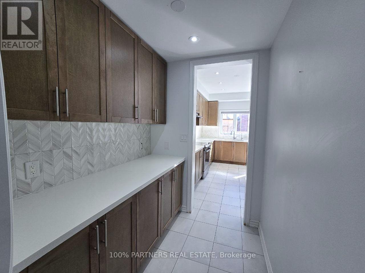 219 William Fair Drive, Clarington, Ontario  L1C 4A6 - Photo 9 - E14100598