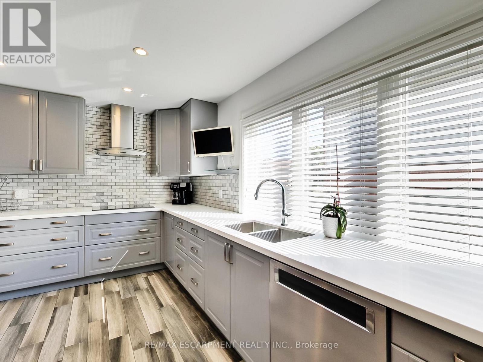 2384 Headon Road, Burlington, Ontario  L7M 3Y4 - Photo 18 - W14102498