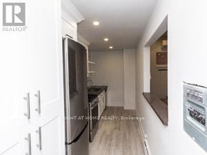 181 Lakeshore Road E, Mississauga, Ontario  L5G 1G2 - Photo 23 - W14102504