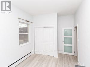181 Lakeshore Road E, Mississauga, Ontario  L5G 1G2 - Photo 25 - W14102504