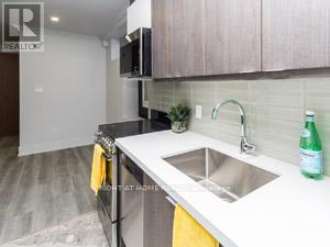 181 Lakeshore Road E, Mississauga, Ontario  L5G 1G2 - Photo 31 - W14102504