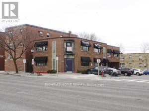 181 Lakeshore Road E, Mississauga, Ontario  L5G 1G2 - Photo 5 - W14102504