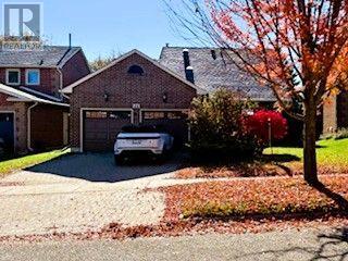 271 John Bowser Crescent, Newmarket, Ontario  L3Y 7N9 - Photo 2 - N14094738