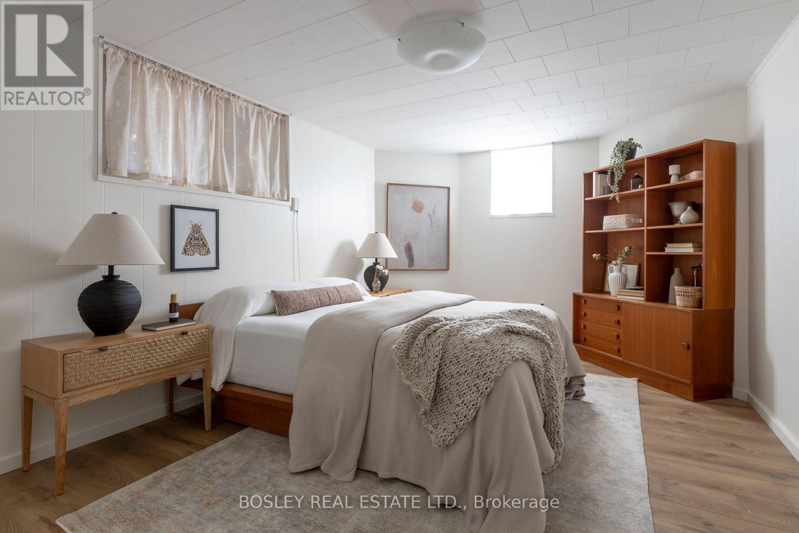 16 Delroy Drive, Toronto, Ontario  M8Y 1M7 - Photo 27 - W14095052