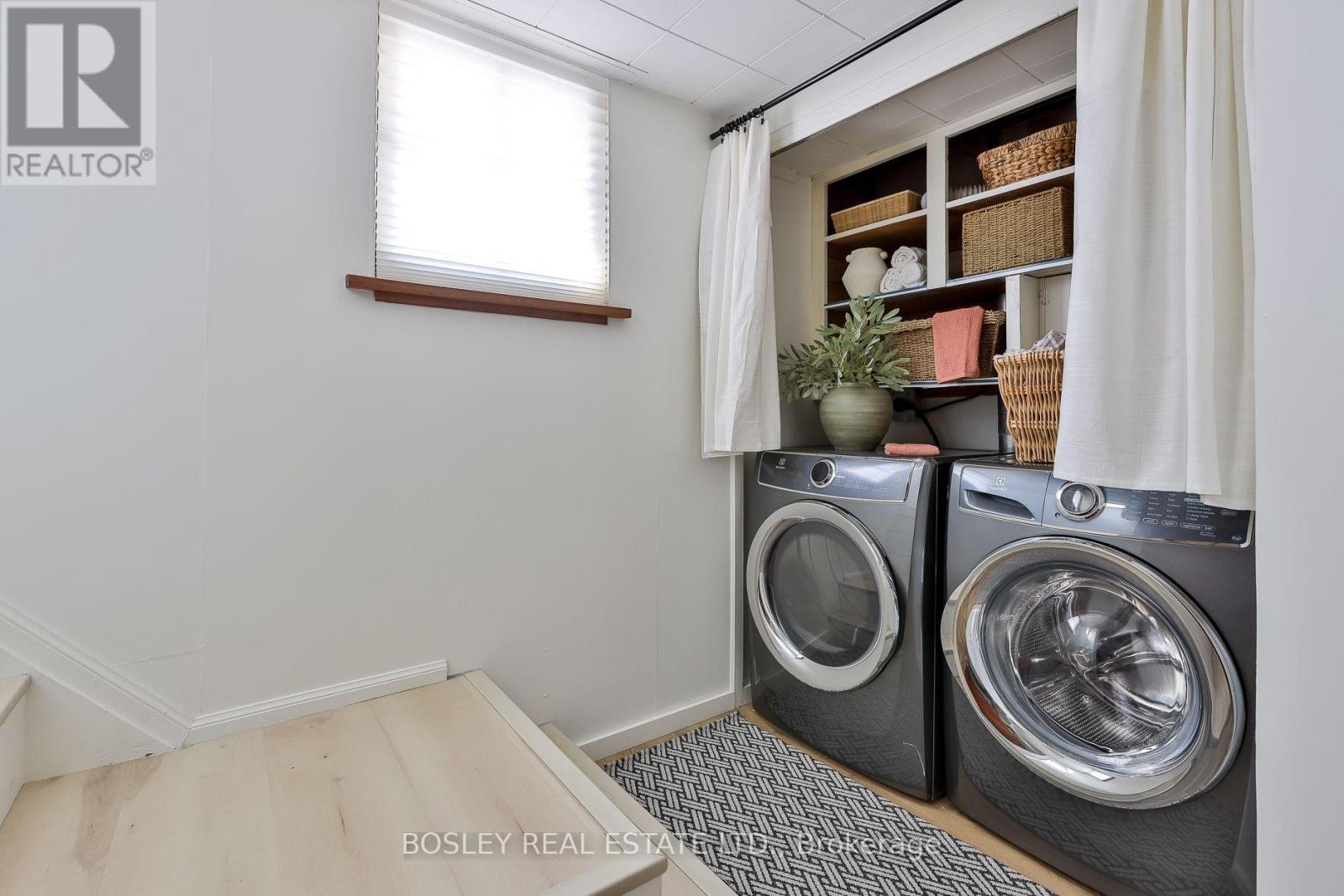 16 Delroy Drive, Toronto, Ontario  M8Y 1M7 - Photo 30 - W14095052