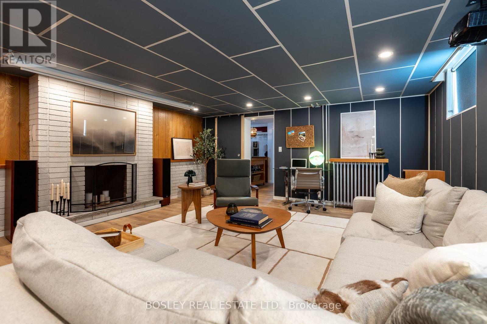 16 Delroy Drive, Toronto, Ontario  M8Y 1M7 - Photo 37 - W14095052