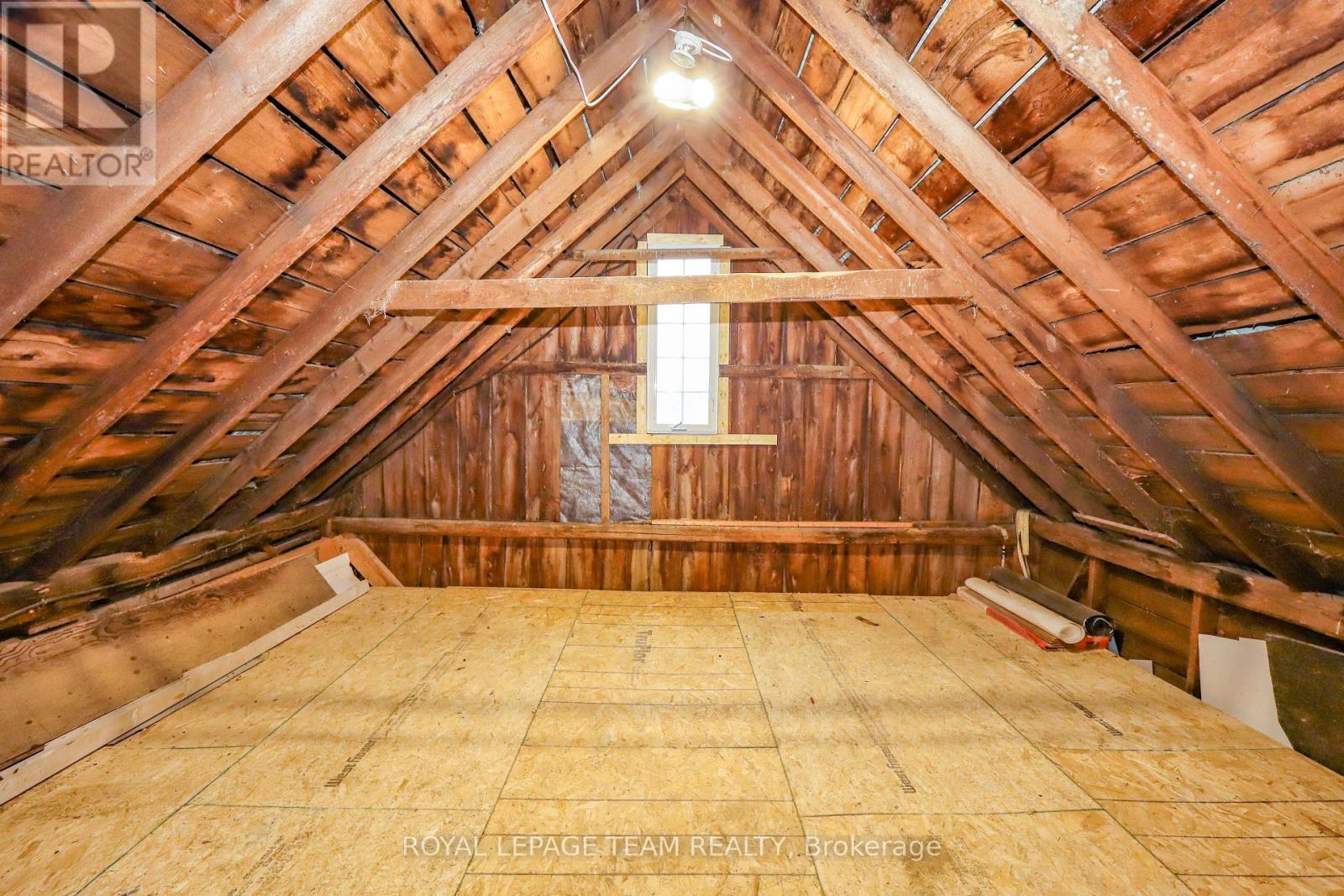 13585 County 9 Road, North Dundas, Ontario  K0C 1H0 - Photo 25 - X13846026