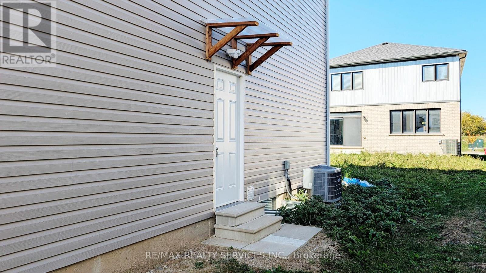 Basment - 21 Keelson Street, Welland, Ontario  L4B 0M2 - Photo 3 - X14102348