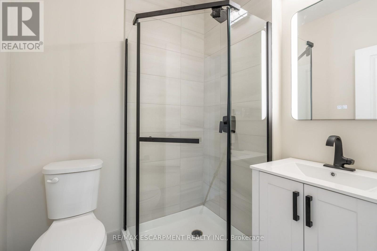 A - 9 Munn Street, Hamilton, Ontario  L8V 1J8 - Photo 16 - X14102356